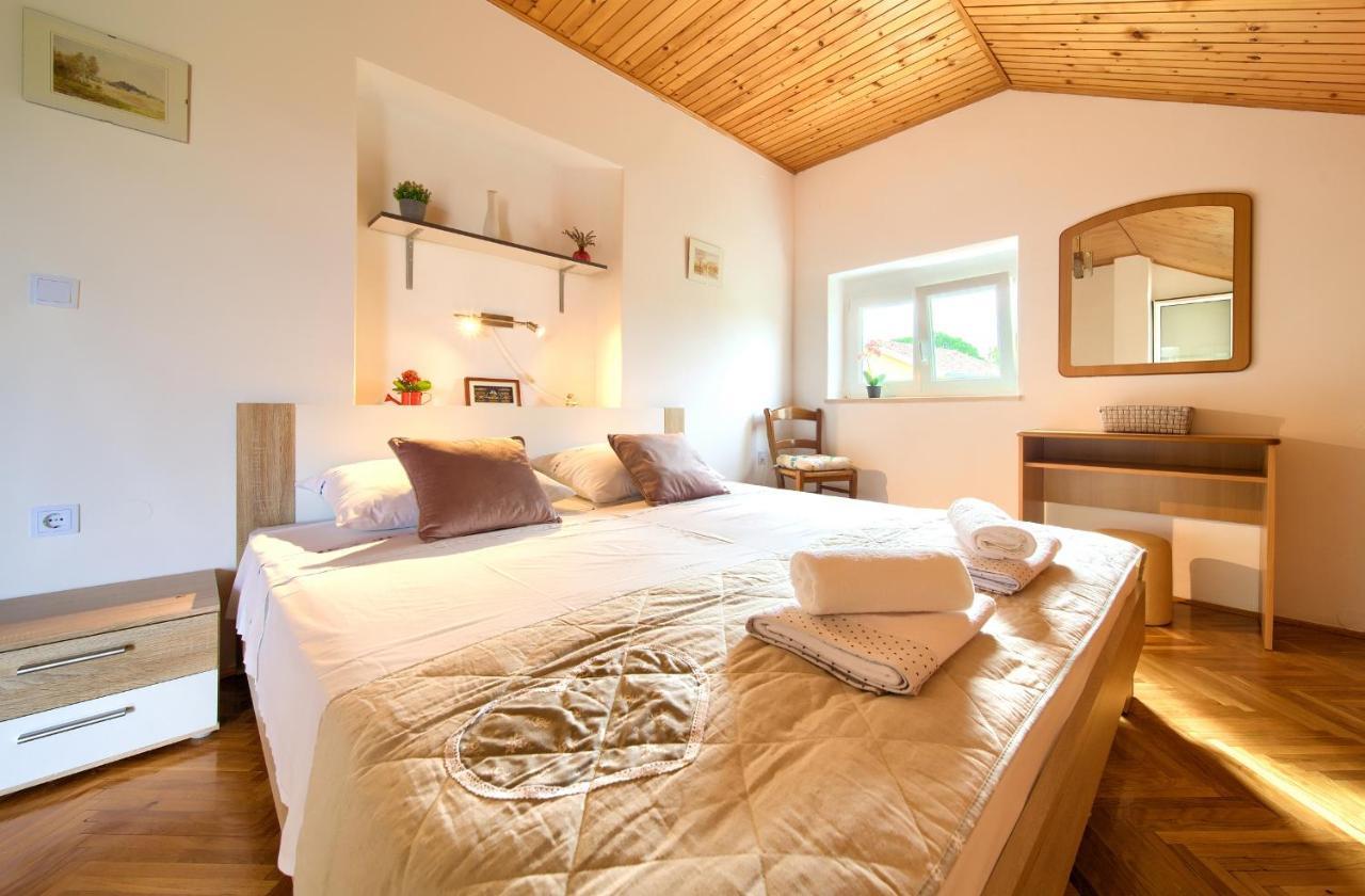 Apartment Lipovac Malinska Luaran gambar