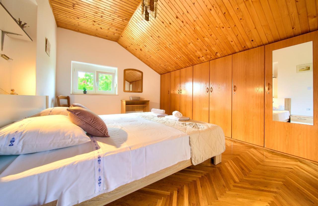 Apartment Lipovac Malinska Luaran gambar